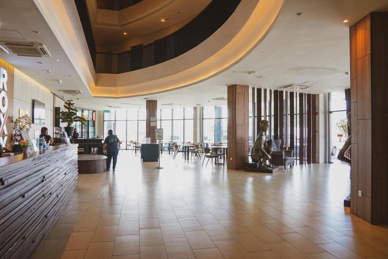 Roxy Hotel Serian Εξωτερικό φωτογραφία