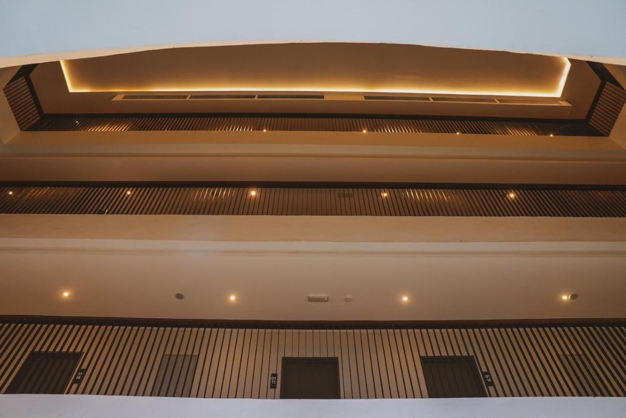 Roxy Hotel Serian Εξωτερικό φωτογραφία