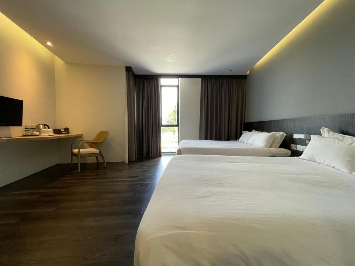 Roxy Hotel Serian Εξωτερικό φωτογραφία