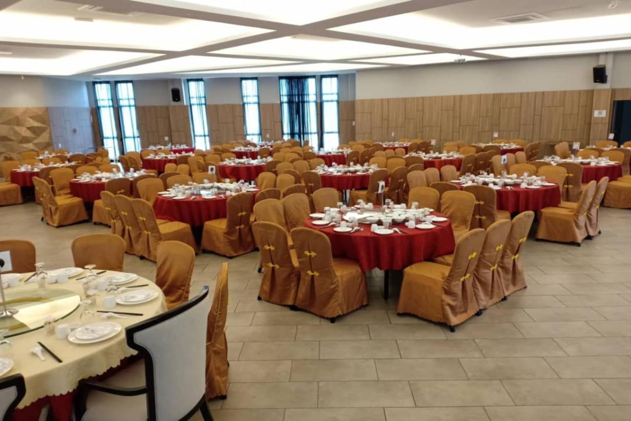 Roxy Hotel Serian Εξωτερικό φωτογραφία