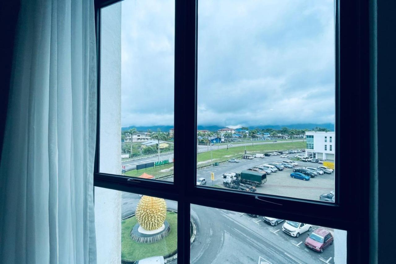 Roxy Hotel Serian Εξωτερικό φωτογραφία